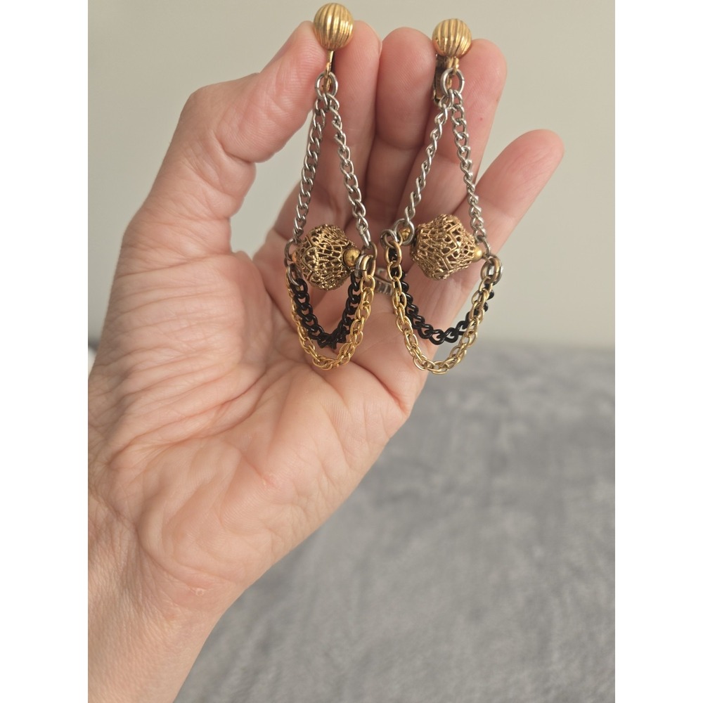 Vintage Celebrity NY Mixed Metal Multi Chain Chandelier Clip Earrings 1970s Boho